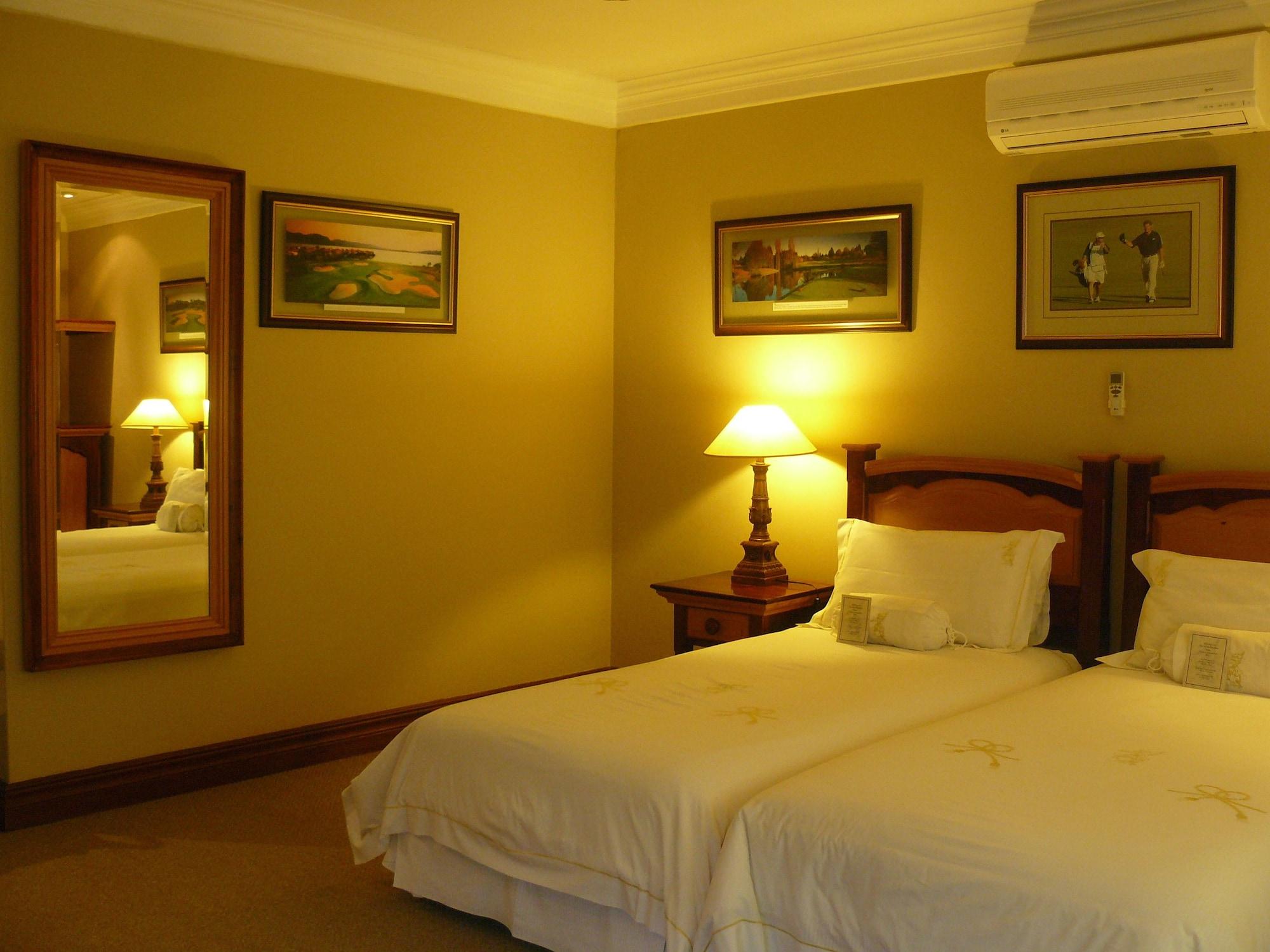 The Woodpecker Inn Pretoria-Noord Esterno foto