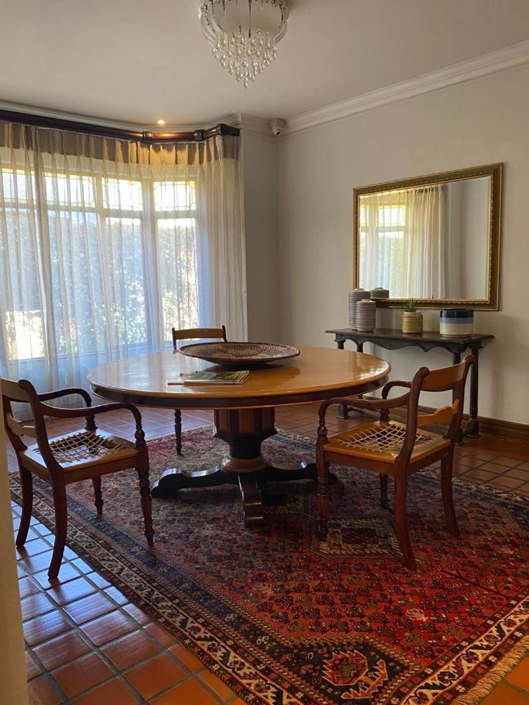 The Woodpecker Inn Pretoria-Noord Esterno foto