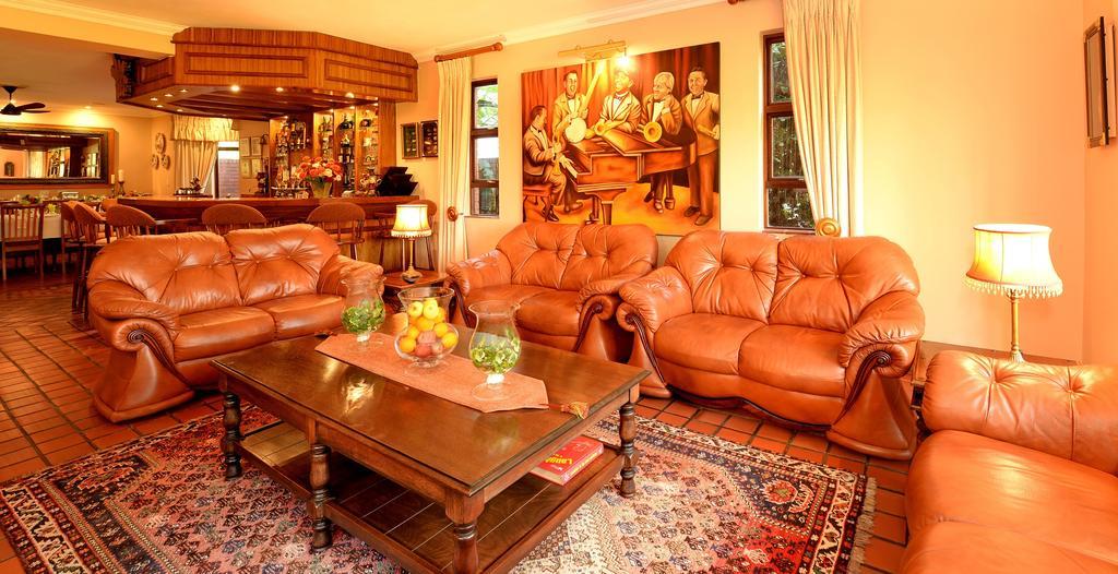 The Woodpecker Inn Pretoria-Noord Esterno foto