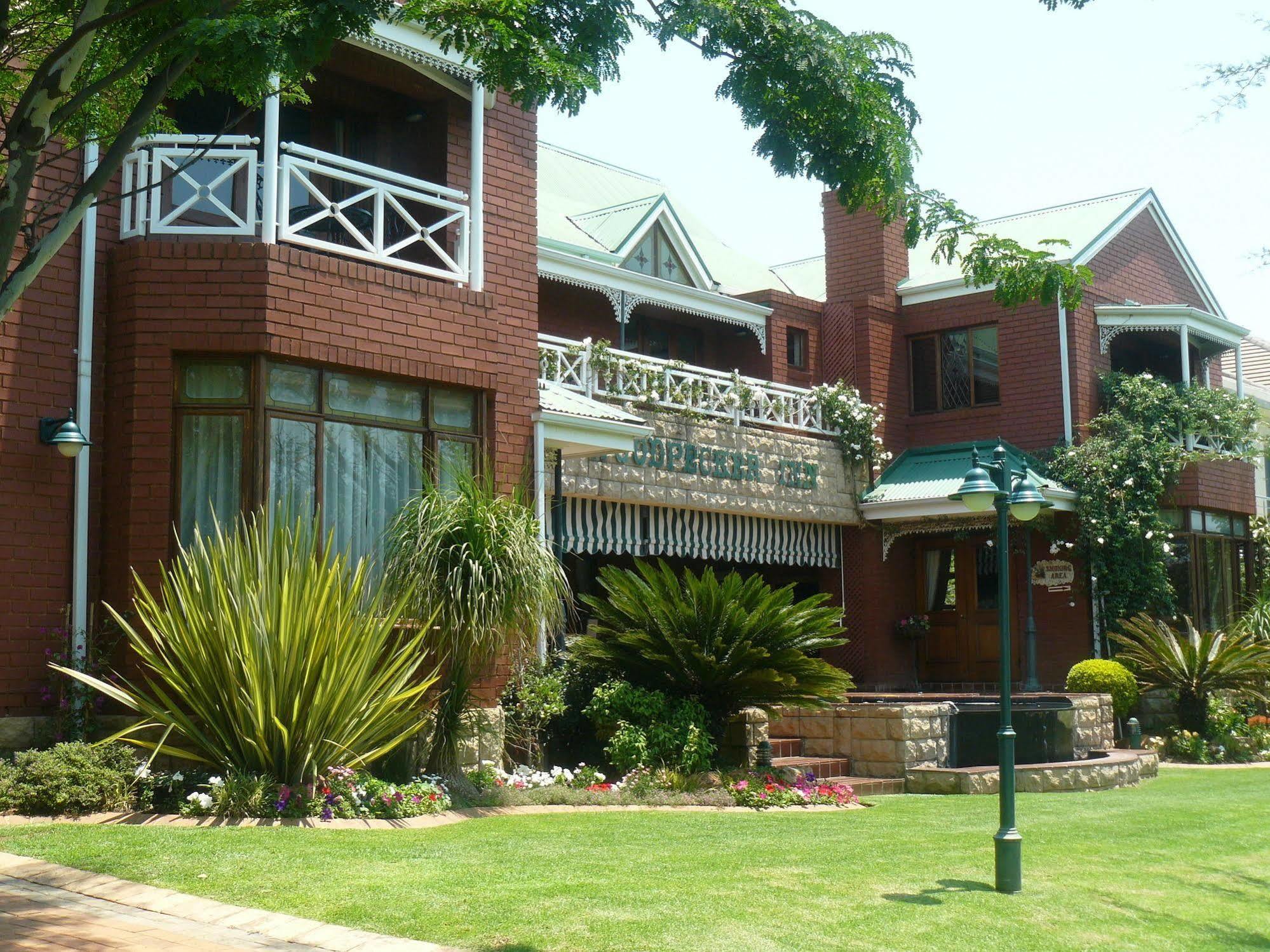 The Woodpecker Inn Pretoria-Noord Esterno foto